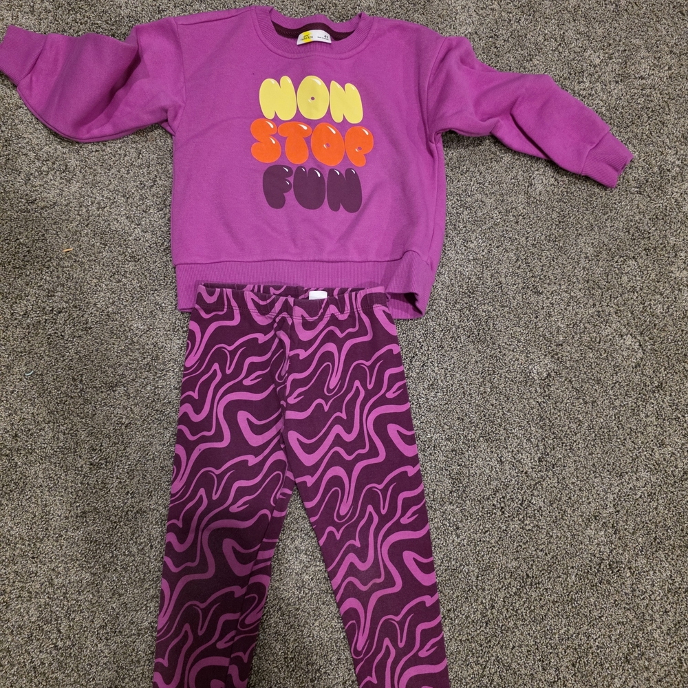 Epic Threads Purple Sweatshirt and Leggings Set